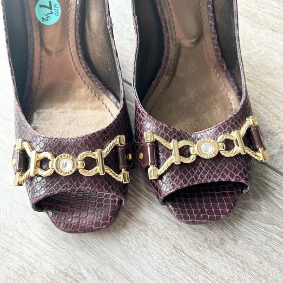 Santa Lolla Wine Snakeskin Embossed Leather Open Toe Pumps - Picture 3 of 12